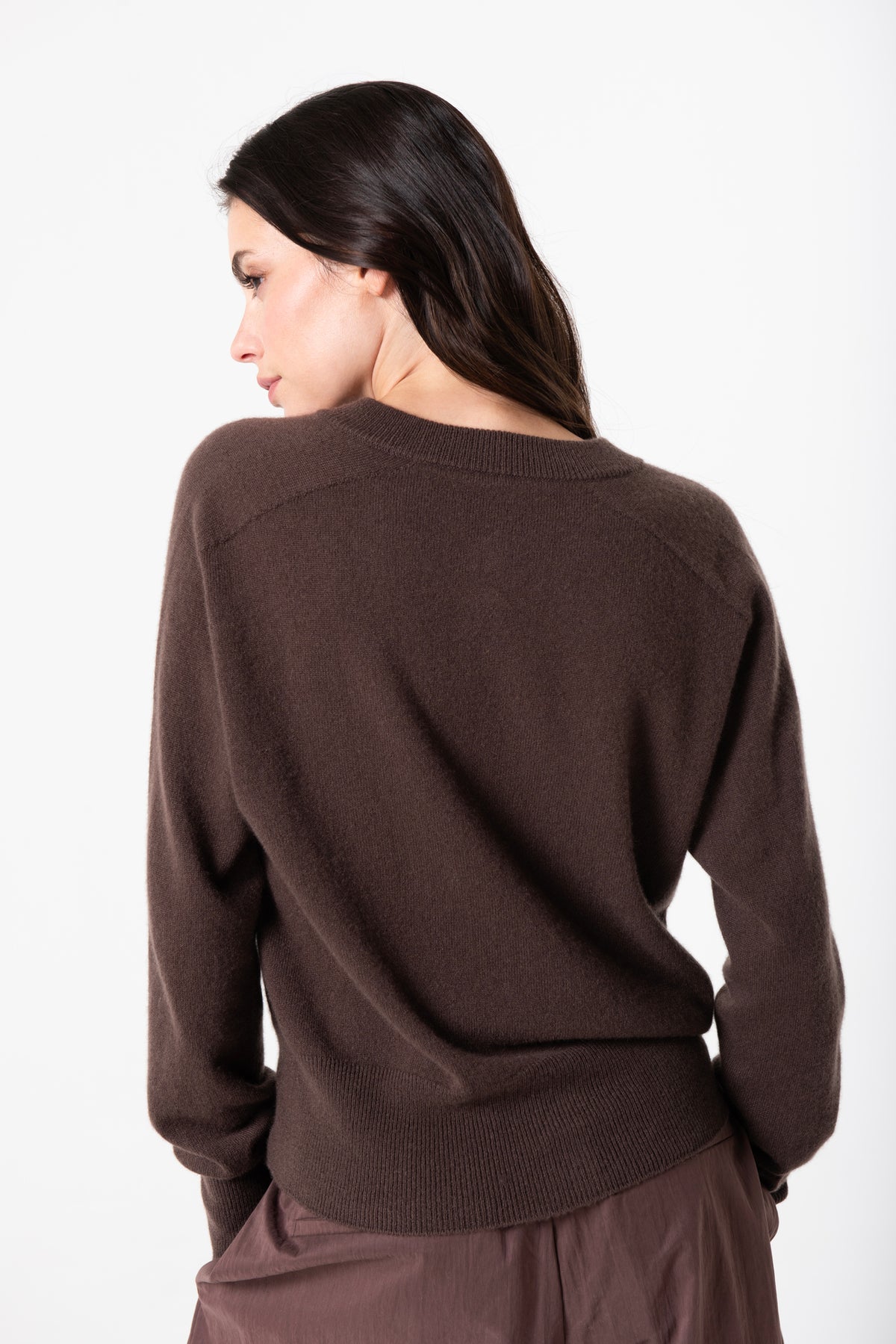 Halle Cardigan in Cashmere - Espresso