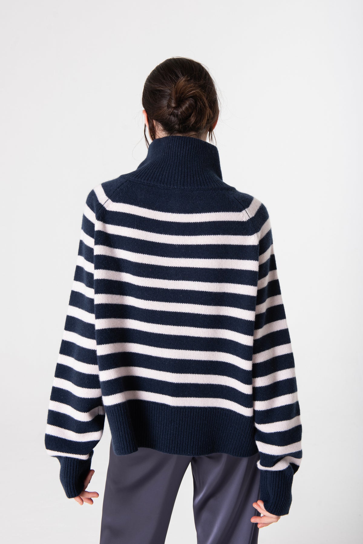 Célie Half-Zip in Cashmere - Navy/Petal
