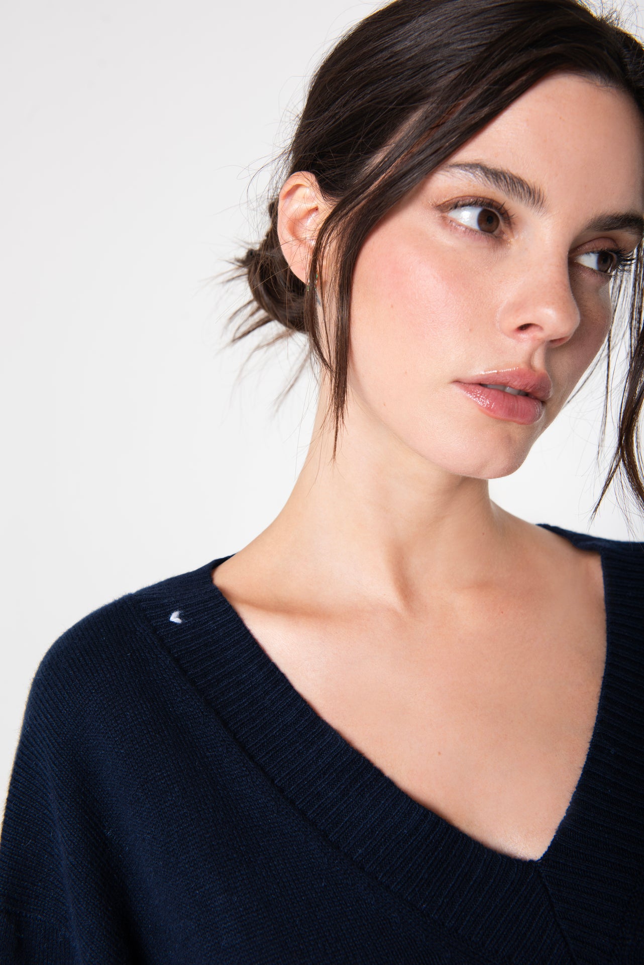 Allie V-Neck in Linen - Navy