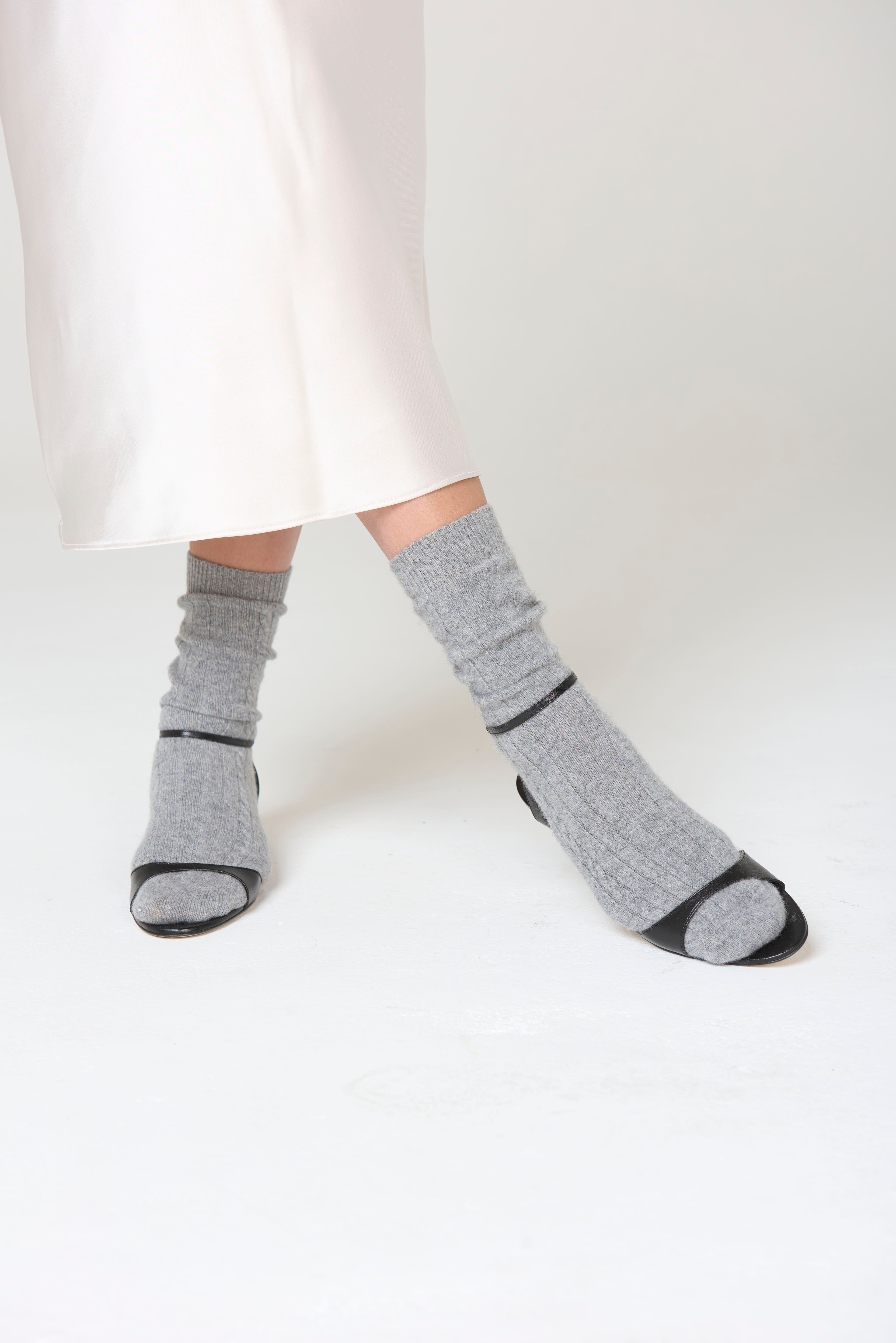 The Cashmere Socks - Grey