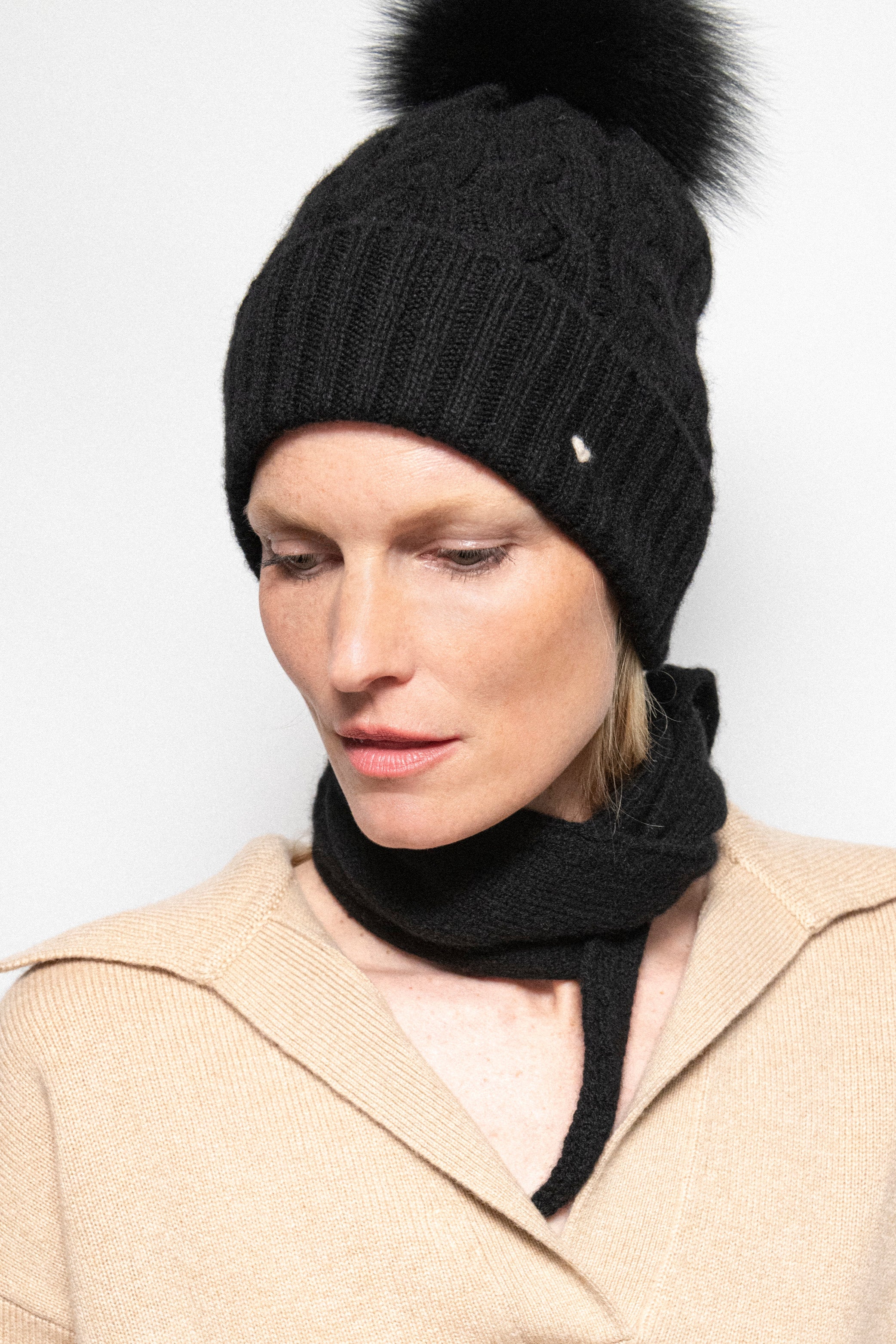 The Braid Beanie -  Black