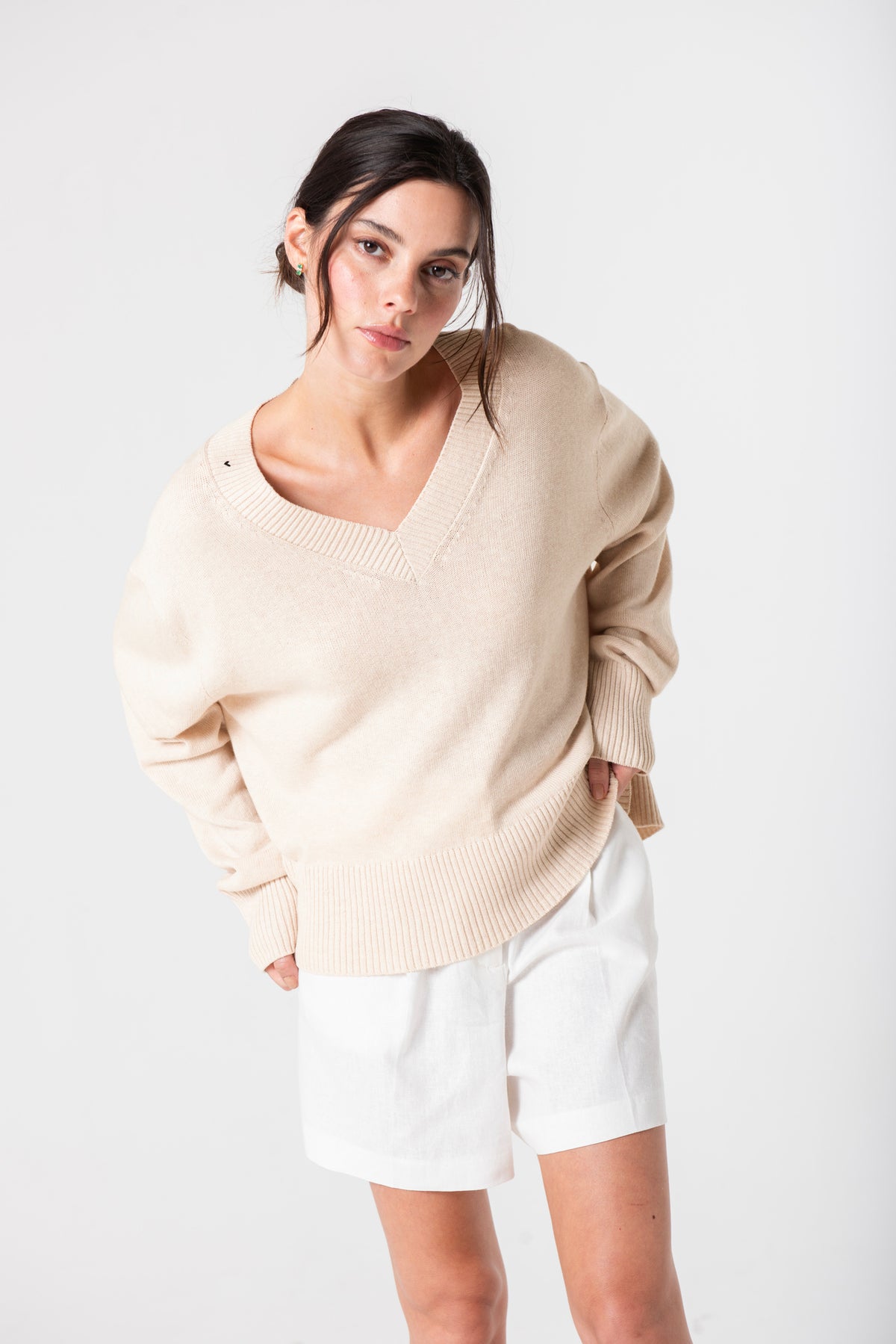 Allie V-Neck in Cashmere - Oatmeal