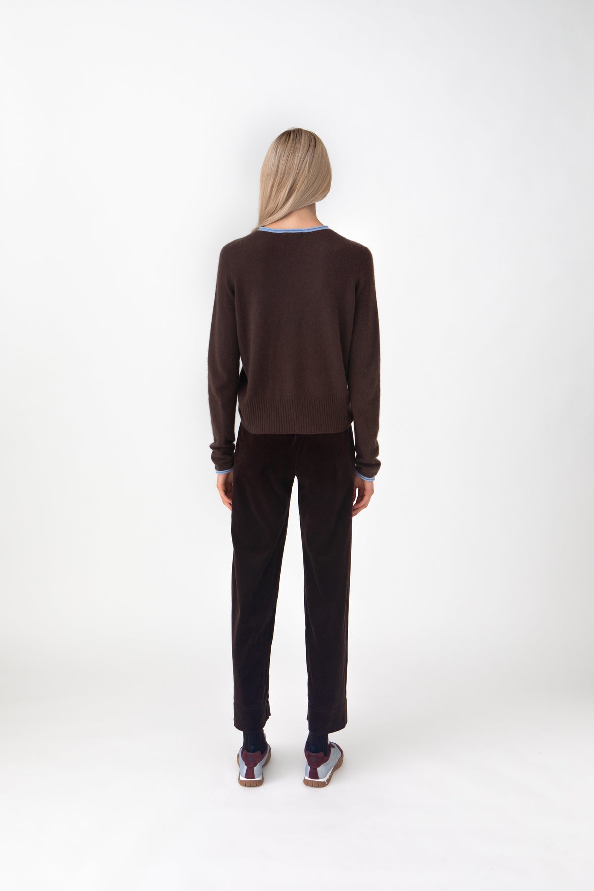 Trish Roll-Edge in Cashmere - Espresso