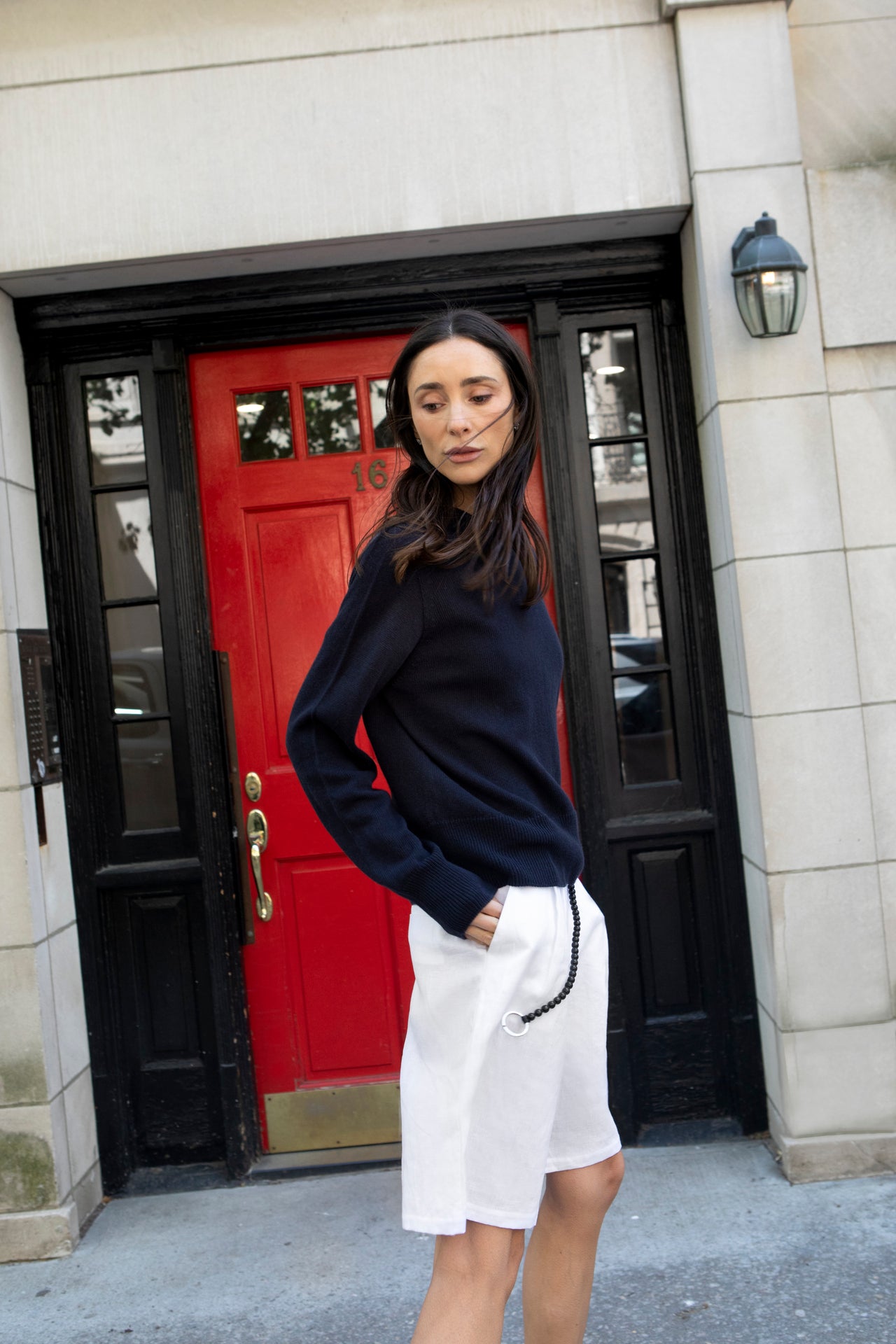 Chloe Crew in Linen - Navy